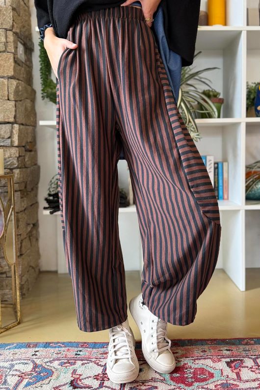 Sunday Morning 7/8 Barrel Pant Black & Chestnut